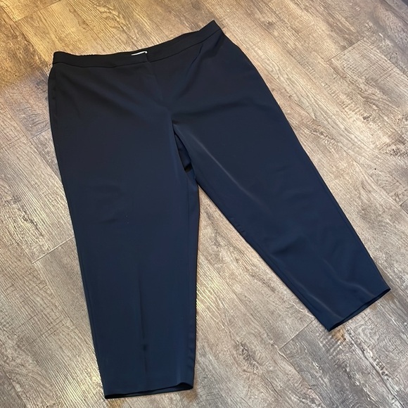Villager Stretch Dress Pants - Picture 3 of 9